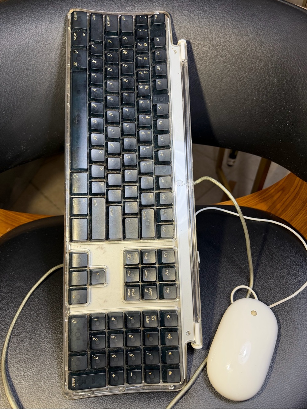 Set Of 2 Apple Macintosh M7803 USB Keyboard+Apple A1152 USB Wired Mighty Mouse
